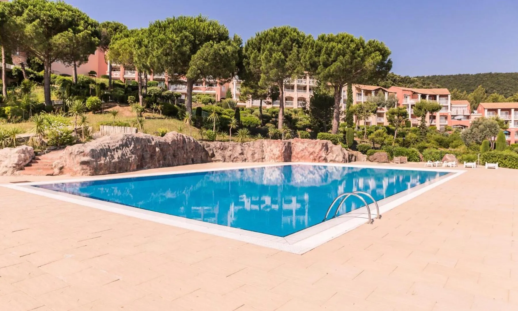 Residence Le Hameau De Cap Esterel - Maeva Home - Appartement 2 Pieces 5 Personnes - Confort Mae-1126 Saint-Raphaël 0*,  法国